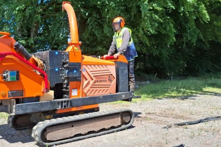 training courses in Skip handling, Tractor familiarisation, Yard shunter